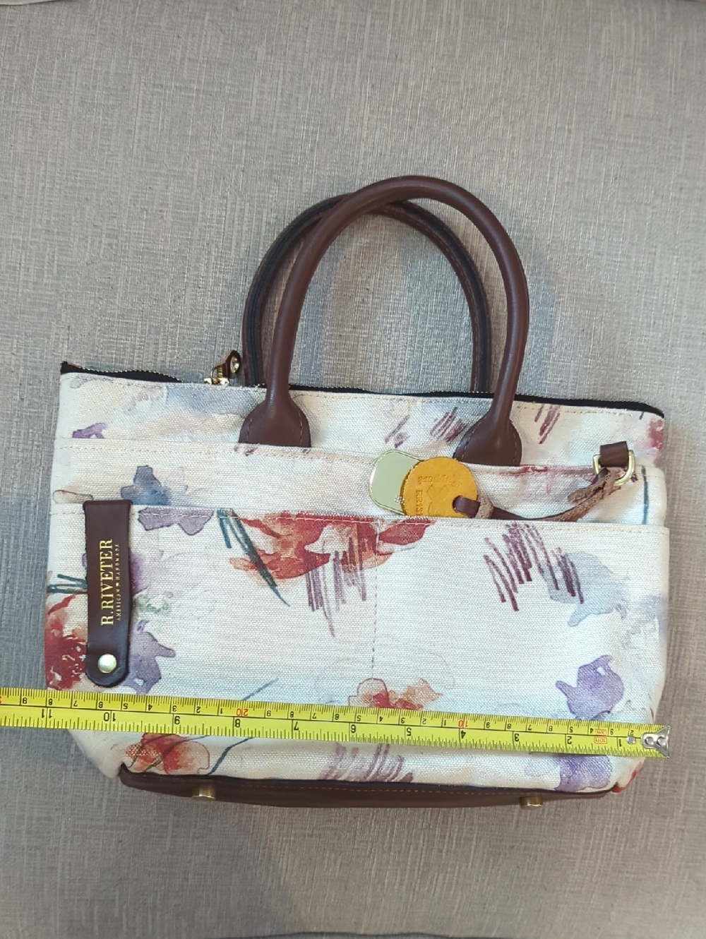 R. Riveter Otto Crossbody Floral Print Purse - Picture 14 of 14